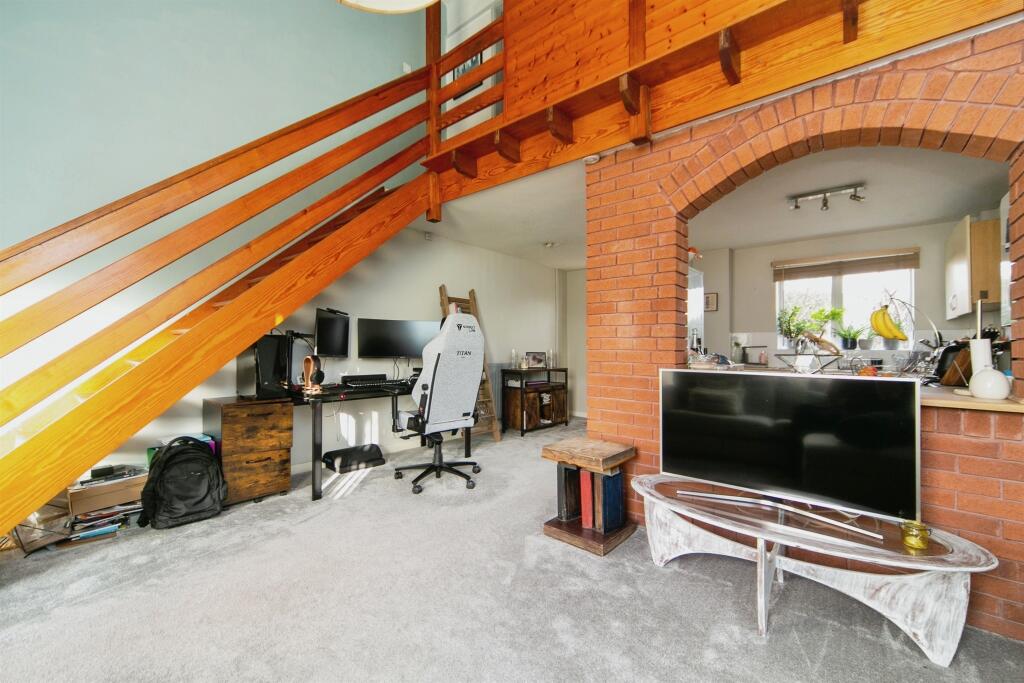 Additional image 4 of Thornham Close, Wirral