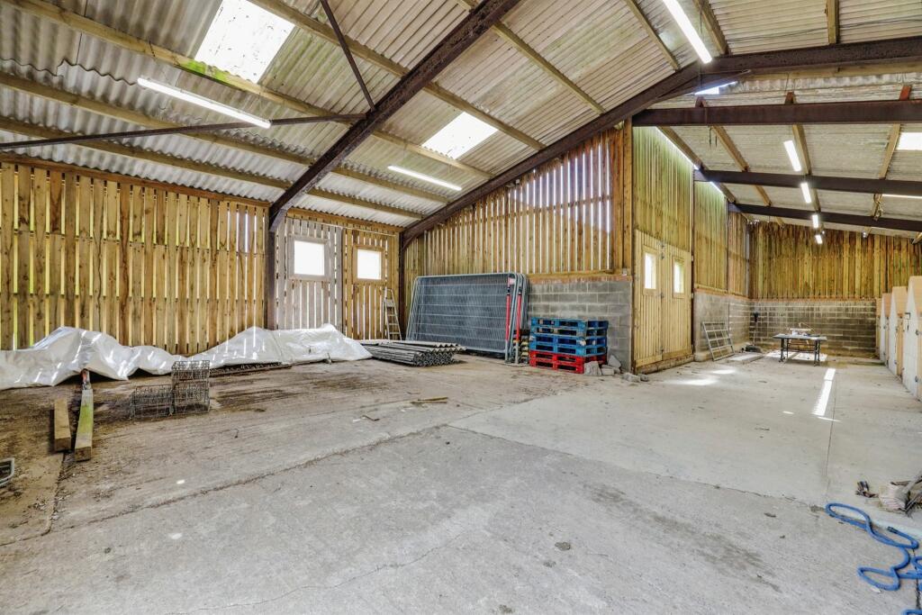 Additional image 27 of Newland Fawr Farm, Llangan