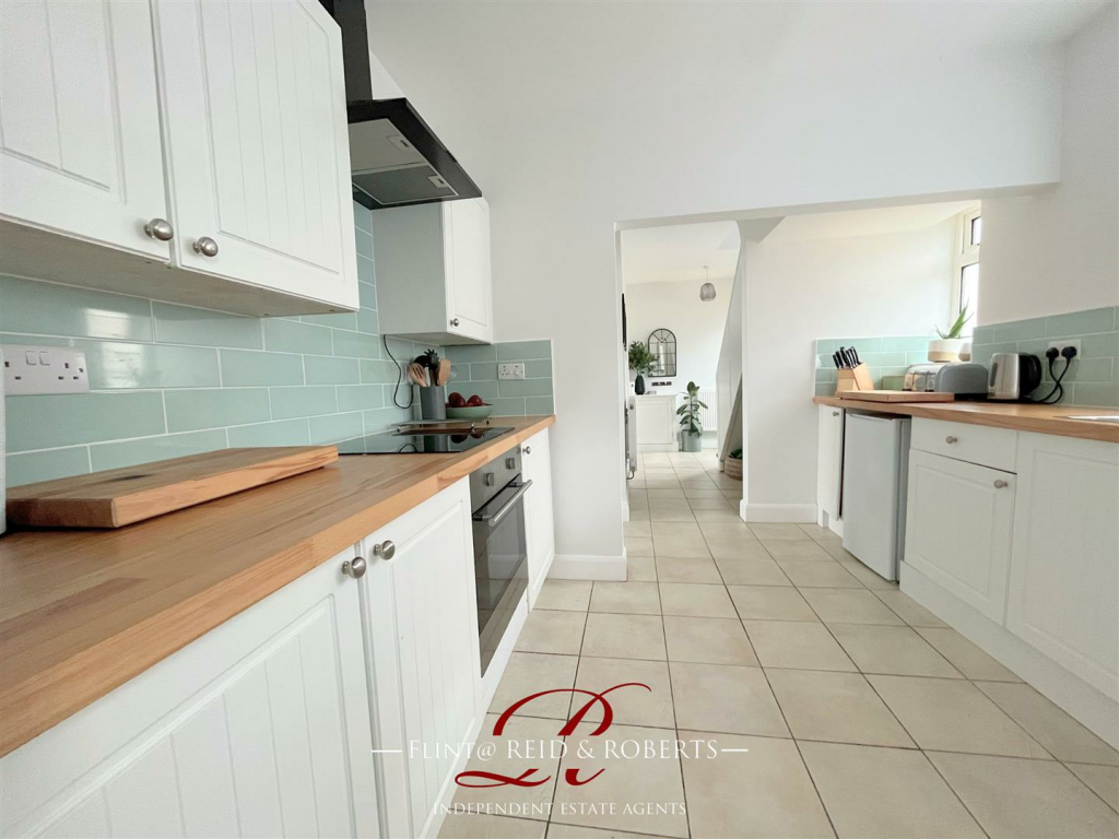 Additional image 8 of Sixth Avenue, Flint