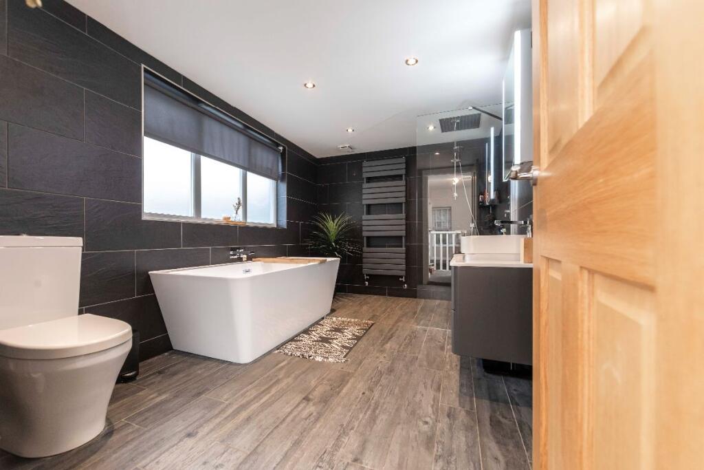 Additional image 32 of Brynyderw, Oakland Street, Bedlinog, Treharris