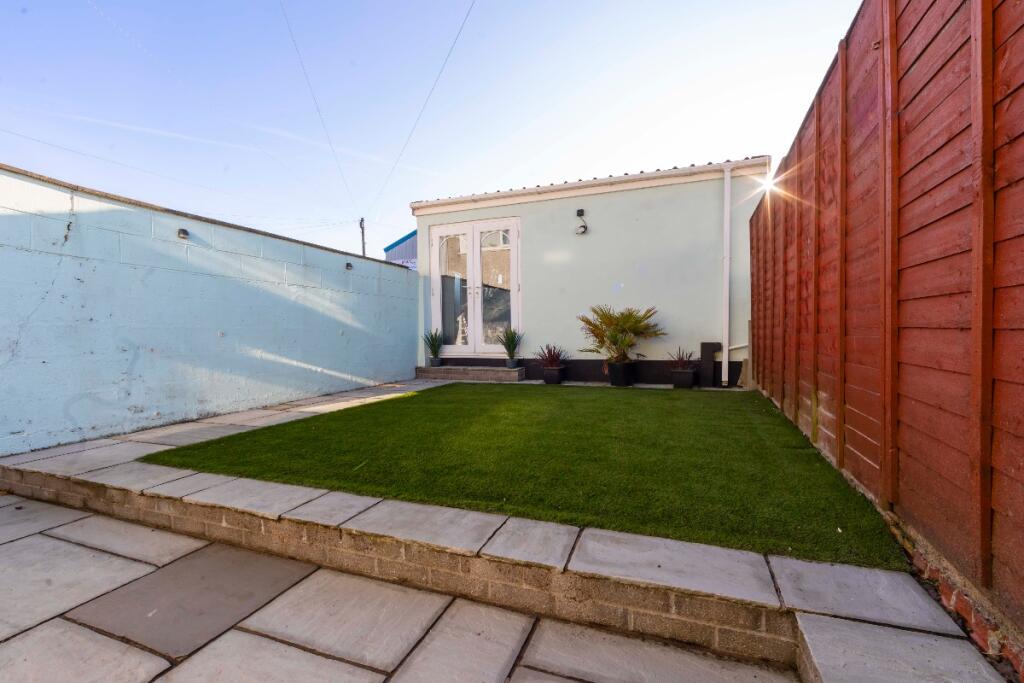 Additional image 19 of High Street, Nelson, Treharris