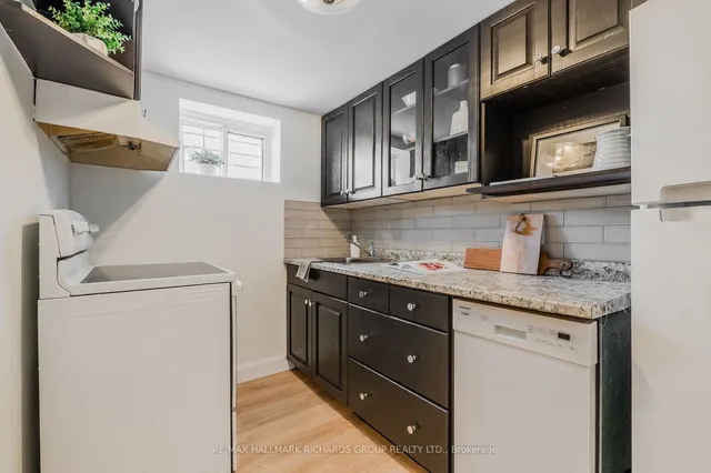 Additional image 16 of 6 Evandale Rd