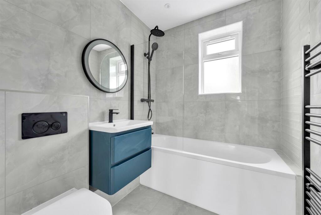 Additional image 14 of Oxhawth Crescent, Bromley