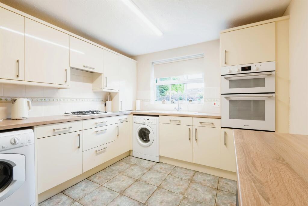 Additional image 8 of Mountain View, Tonyrefail, Porth