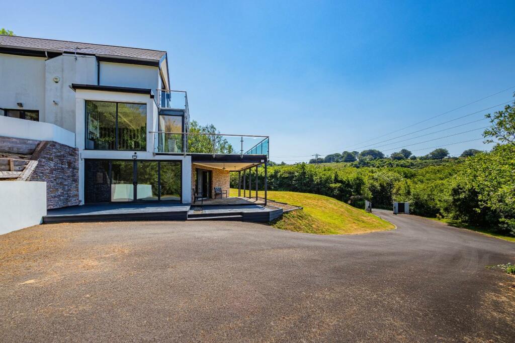 Additional image 30 of Waunwaelod Way, Caerphilly