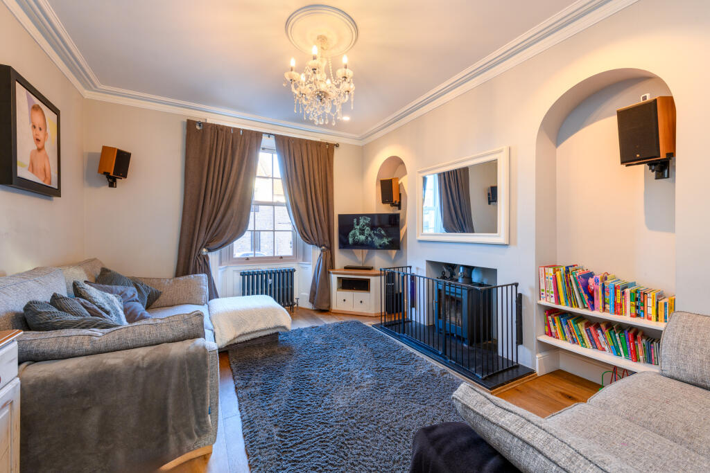 Additional image 19 of High Street, Street