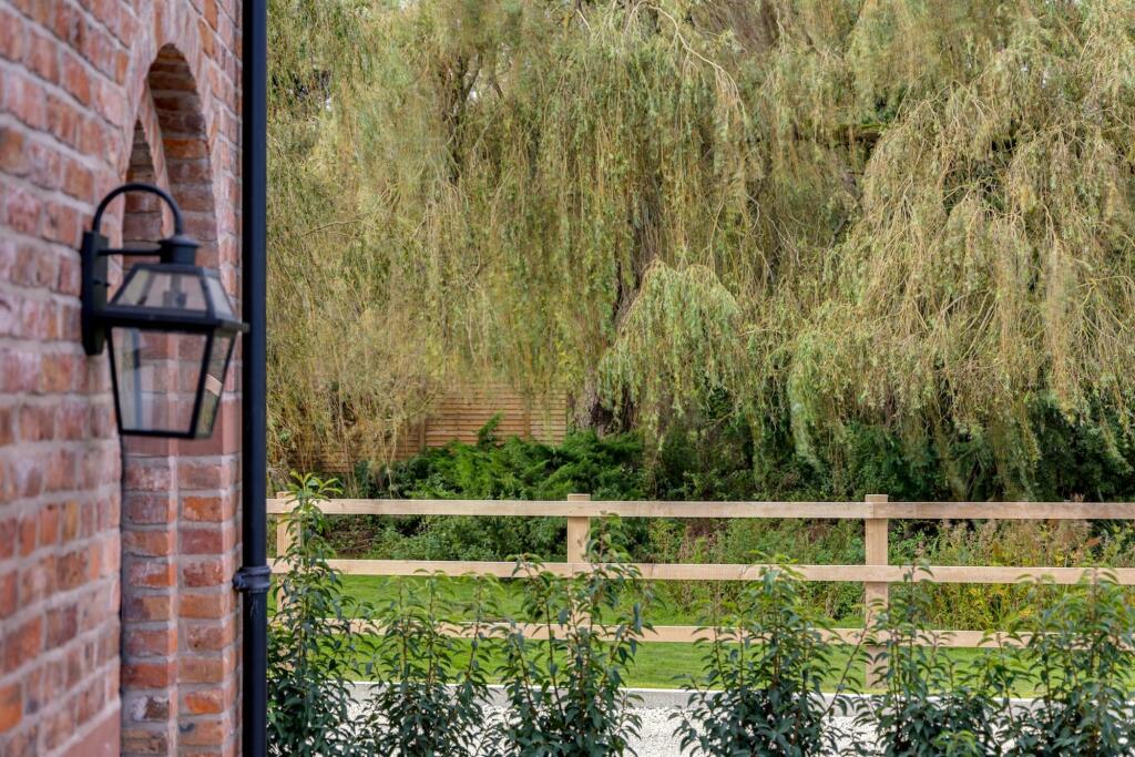 Additional image 14 of 1 Old Hall Country Estate Aldford Road, CH3 6EA