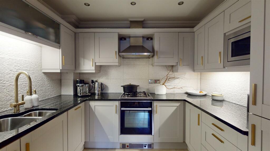 Additional image 3 of Western Courtyard, Talygarn, Pontyclun