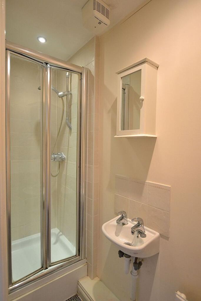 Additional image 8 of Sparkes Close, Bromley