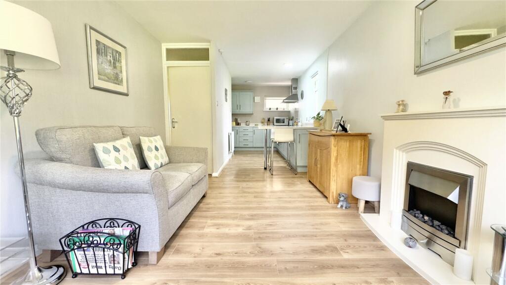 Additional image 4 of Caldy Road, West Kirby, Merseyside, CH48