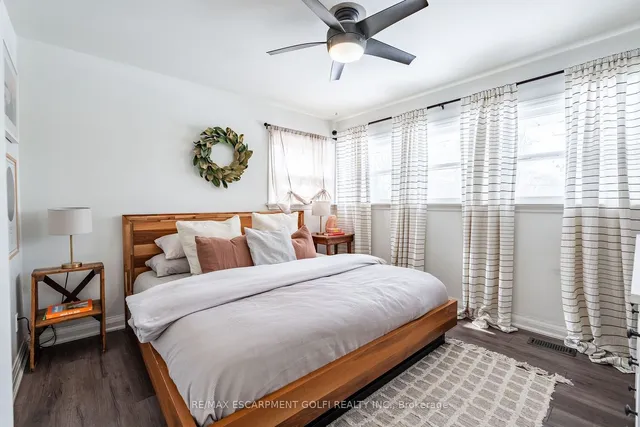 Additional image 19 of 878 Alexander Rd