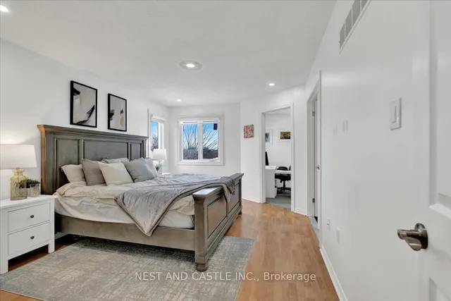 Additional image 28 of 13 Treeview Crt