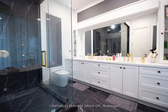 Additional image 23 of 32 Devondale Ave