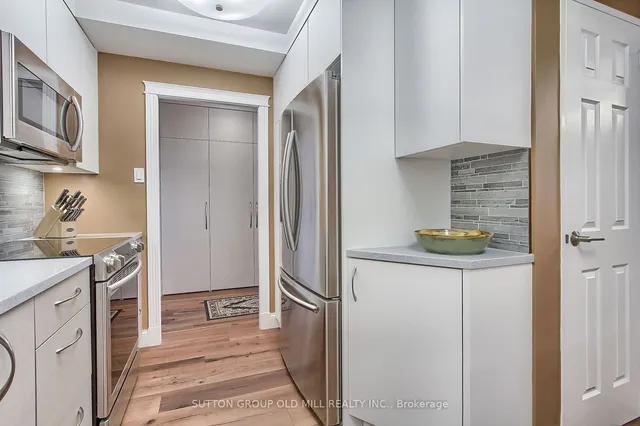 Additional image 11 of 362 The East Mall Unit 1908