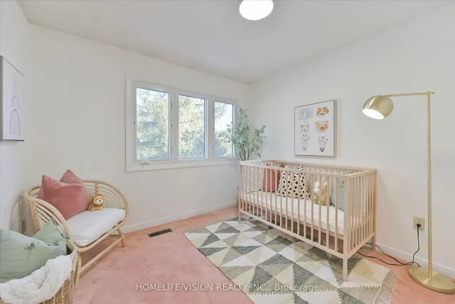 Additional image 30 of 23 Copthorne Ave