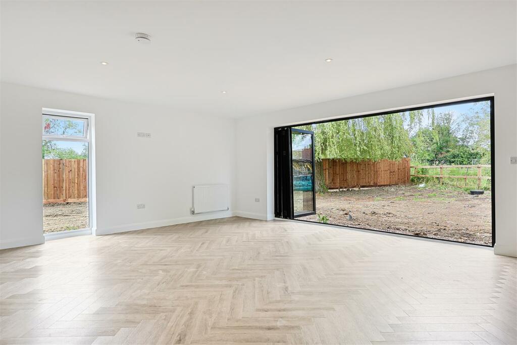 Additional image 15 of Highfields Road, Highfields Caldecote