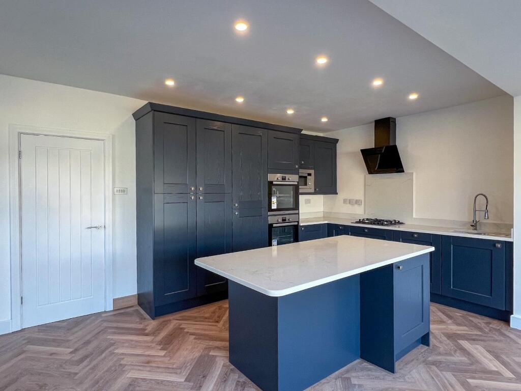 Additional image 4 of Moorlands Road, Bridgend, Bridgend County Borough, CF31 3DR