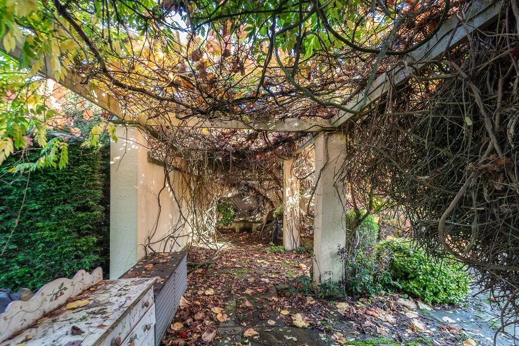 Additional image 50 of Chester Lane, Saighton