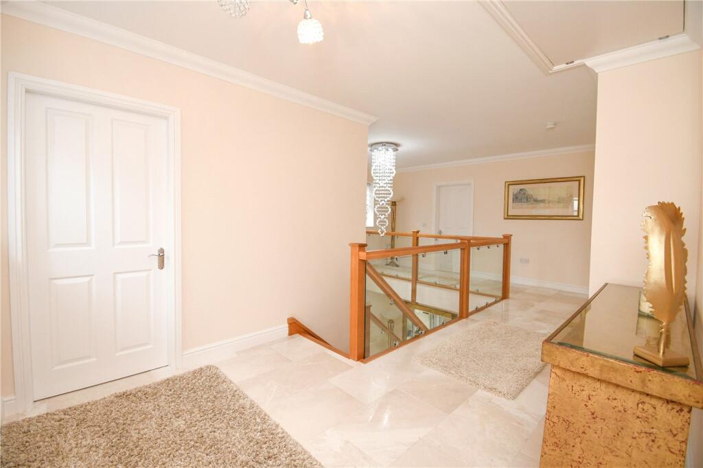 Additional image 24 of Neston Road, Willaston, Neston