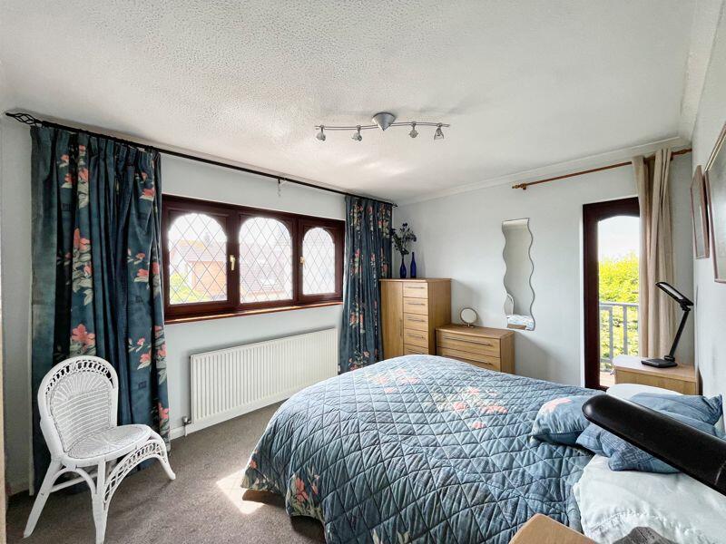 Additional image 17 of 6 Long Acre Court, Porthcawl, Bridgend, CF36 3TJ