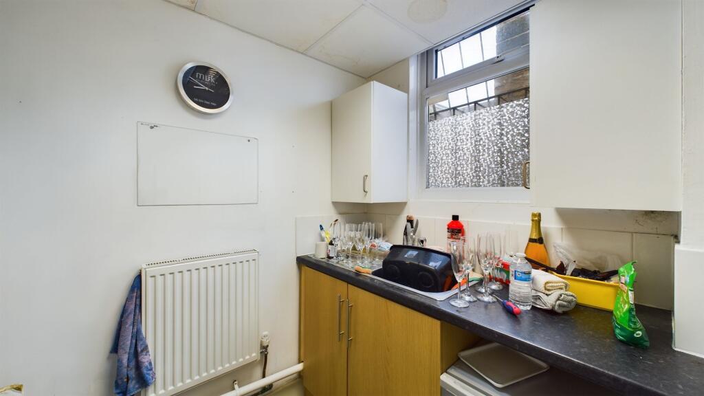 Additional image 5 of High Street, Queensbury, BD13