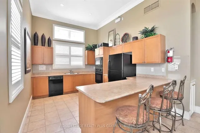 Additional image 4 of 2055 Appleby Line Unit 311