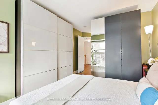 Additional image 26 of 36 Blue Jays Way Unit 903