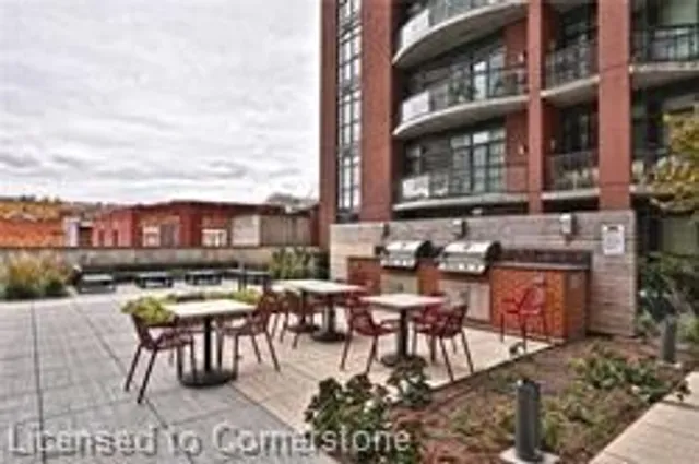 Additional image 20 of 112 King St Unit 1104