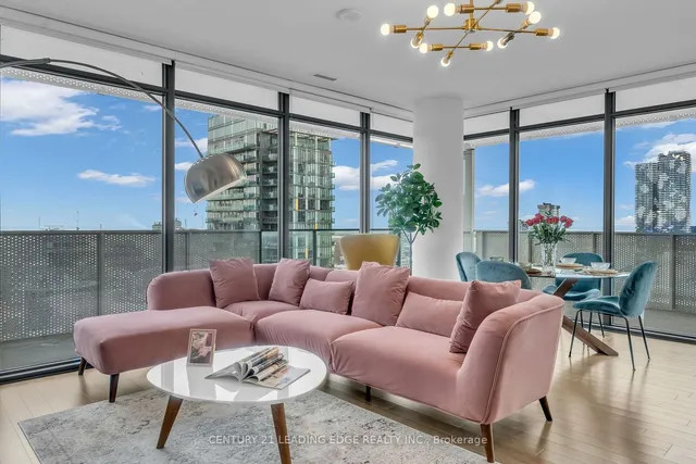 Additional image 14 of 20 Lombard St Unit 3603