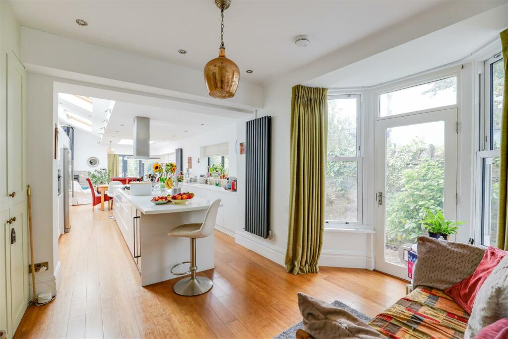 Additional image 5 of 100 Stanwell Road, Penarth, CF64 3LP