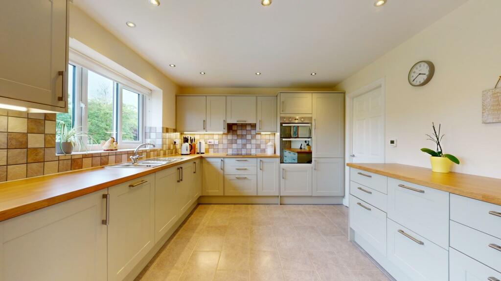 Additional image 10 of Halkyn Road, Flint