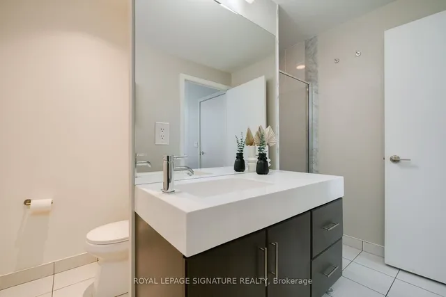 Additional image 13 of 35 Brian Peck Cres Unit 124