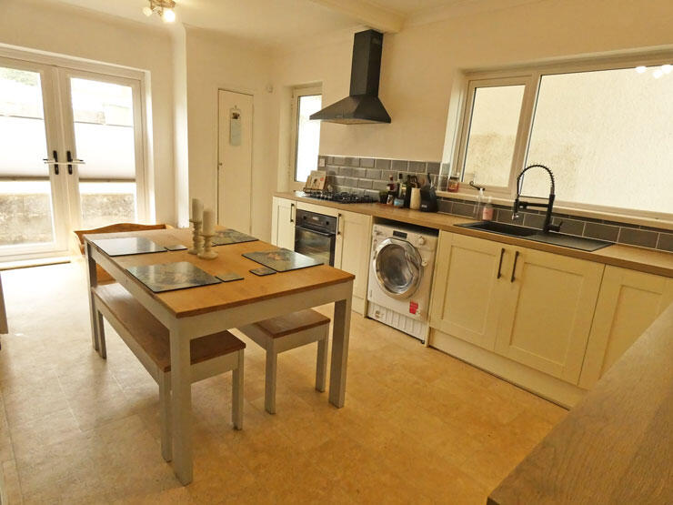 Additional image 8 of The Avenue, Ystrad Mynach, Hengoed, CF82 8BA