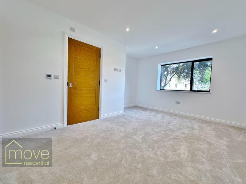 Additional image 12 of Mount Avenue, Heswall, Wirral