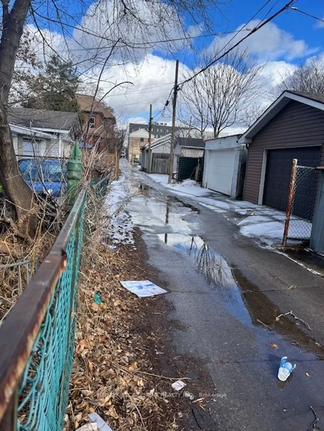 Additional image 8 of 192 VICTORIA Ave