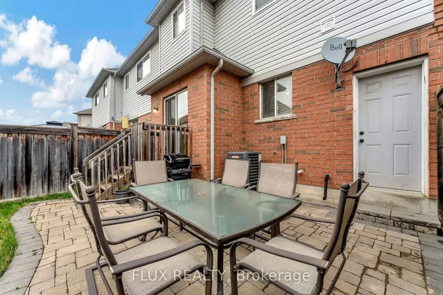 Additional image 32 of 399 HOBBS Cres