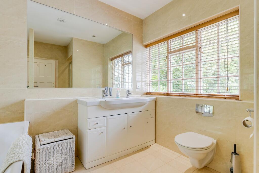 Additional image 28 of Rhiwgoed, Westra, Dinas Powys, The Vale Of Glamorgan. CF64 4HA