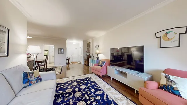 Additional image 5 of 350 Lonsdale Rd Unit 102