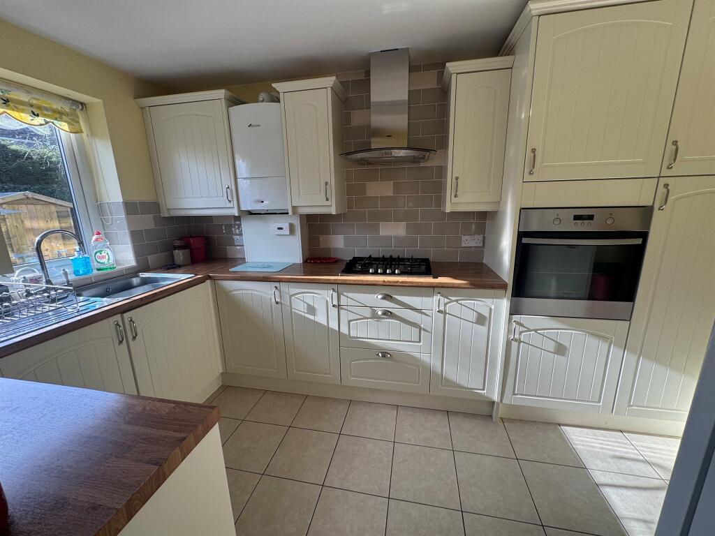 Additional image 6 of Carswell Place, Beddau, Pontypridd
