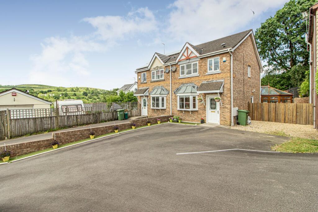 Additional image 2 of Gwern Heulog, Tonyrefail, Porth, CF39