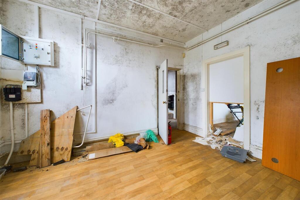 Additional image 22 of DETACHED | 0.4 ACES | CAERPHILLY