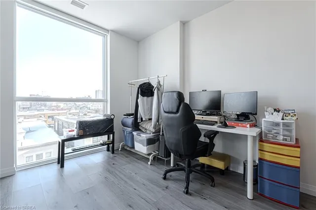 Additional image 23 of 60 Charles St Unit 503