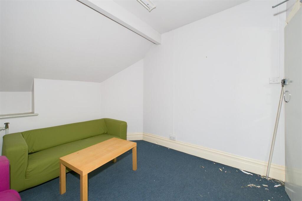 Additional image 44 of DETACHED | 0.4 ACES | CAERPHILLY