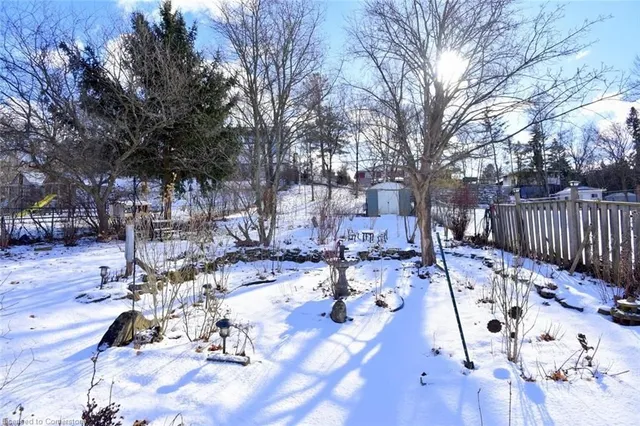 Additional image 36 of 40 Pleasant Ave