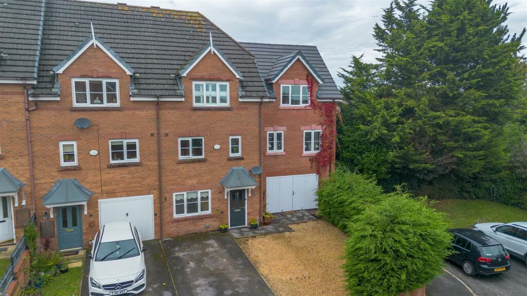 Additional image 43 of East O' Hills Close, Heswall, Wirral, CH60