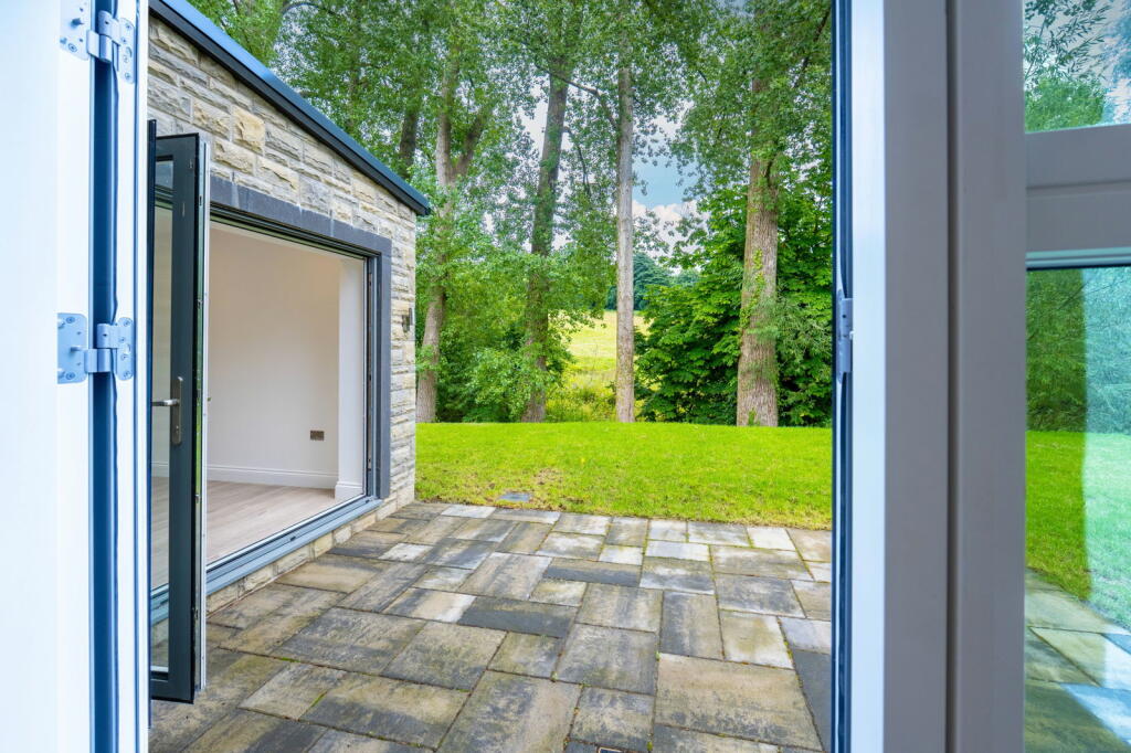 Additional image 20 of Van Road, Caerphilly, CF83 3RR