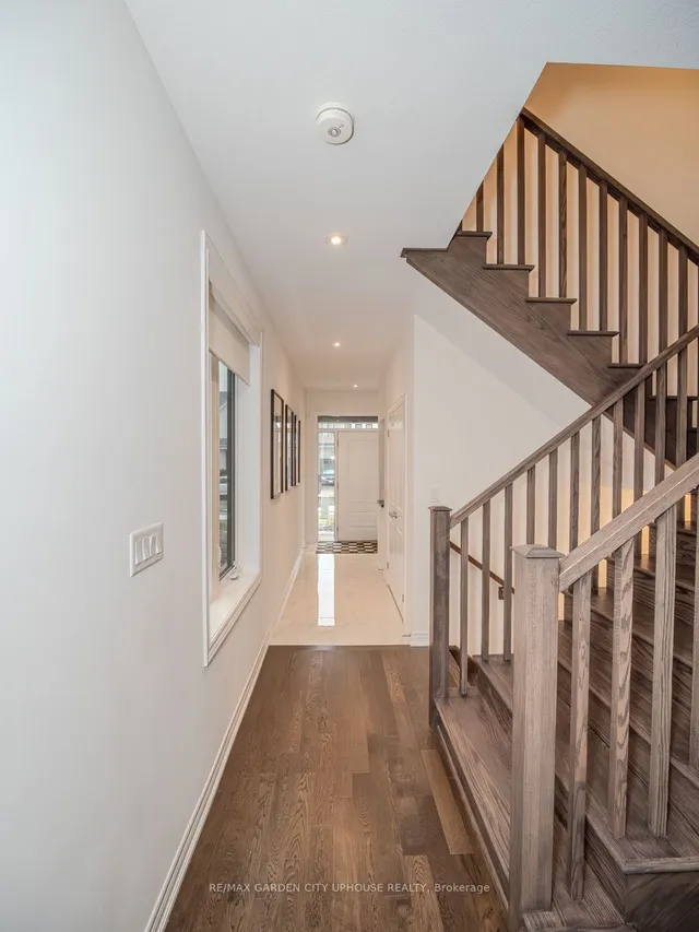 Additional image 2 of 111 STARFIRE Cres