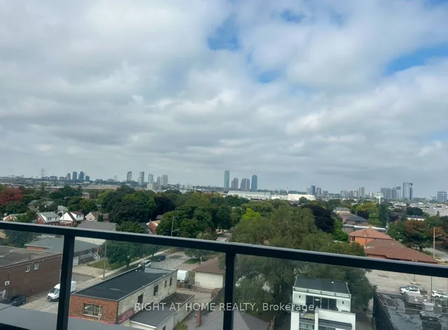 Additional image 7 of 1195 The Queensway Unit 704