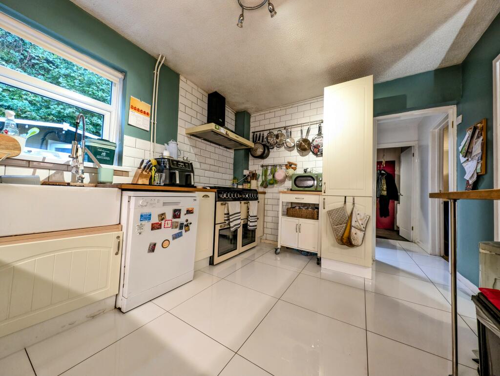 Additional image 51 of Windsor Court, Ynysybwl, CF37 3HX