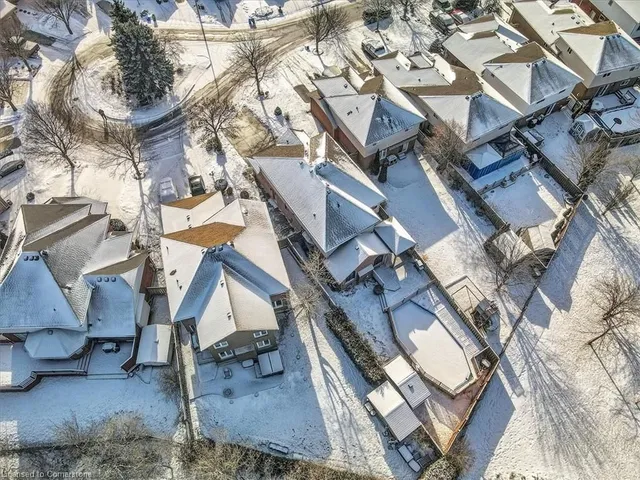 Additional image 38 of 13 Treeview Crt